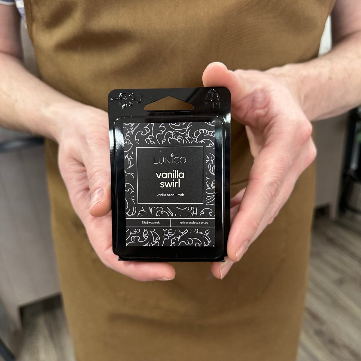 Vanilla Swirl Soy Wax Melts - Lunico Candle Co.