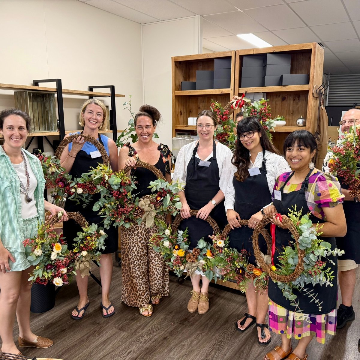 Candle + Christmas Wreath Making Workshop - Lunico Candle Co.