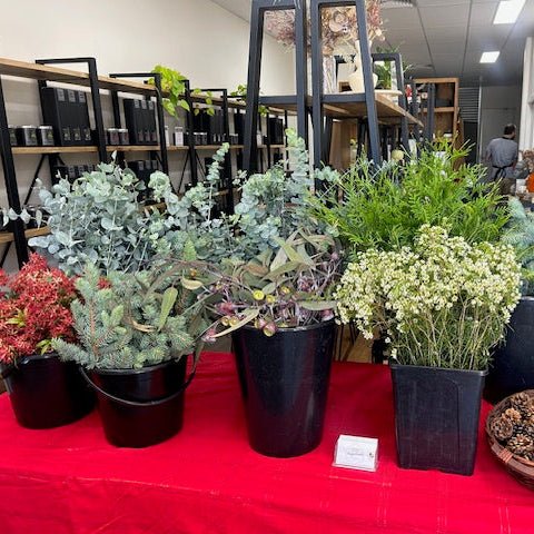 Candle + Christmas Wreath Making Workshop - Lunico Candle Co.